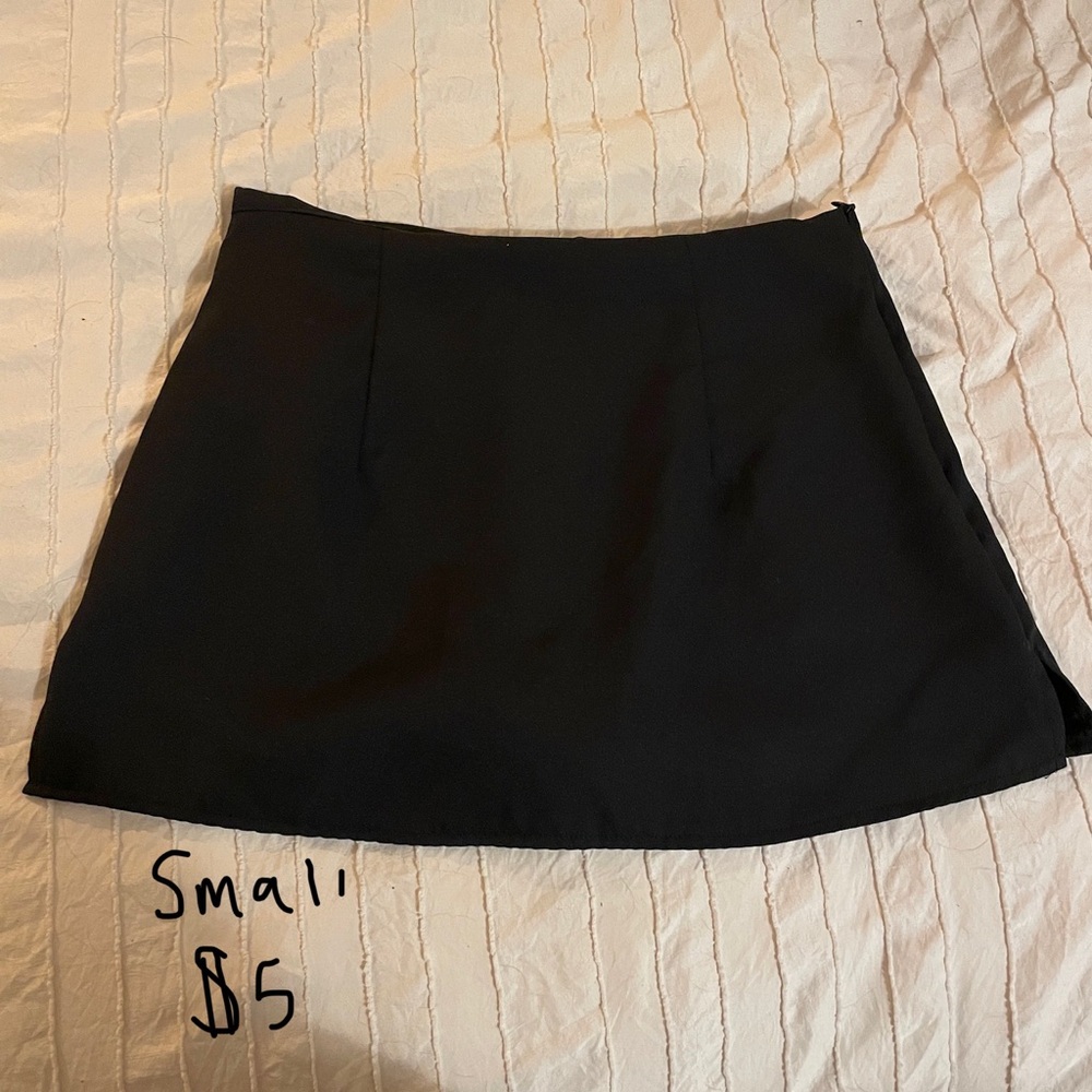 Black mini skirt